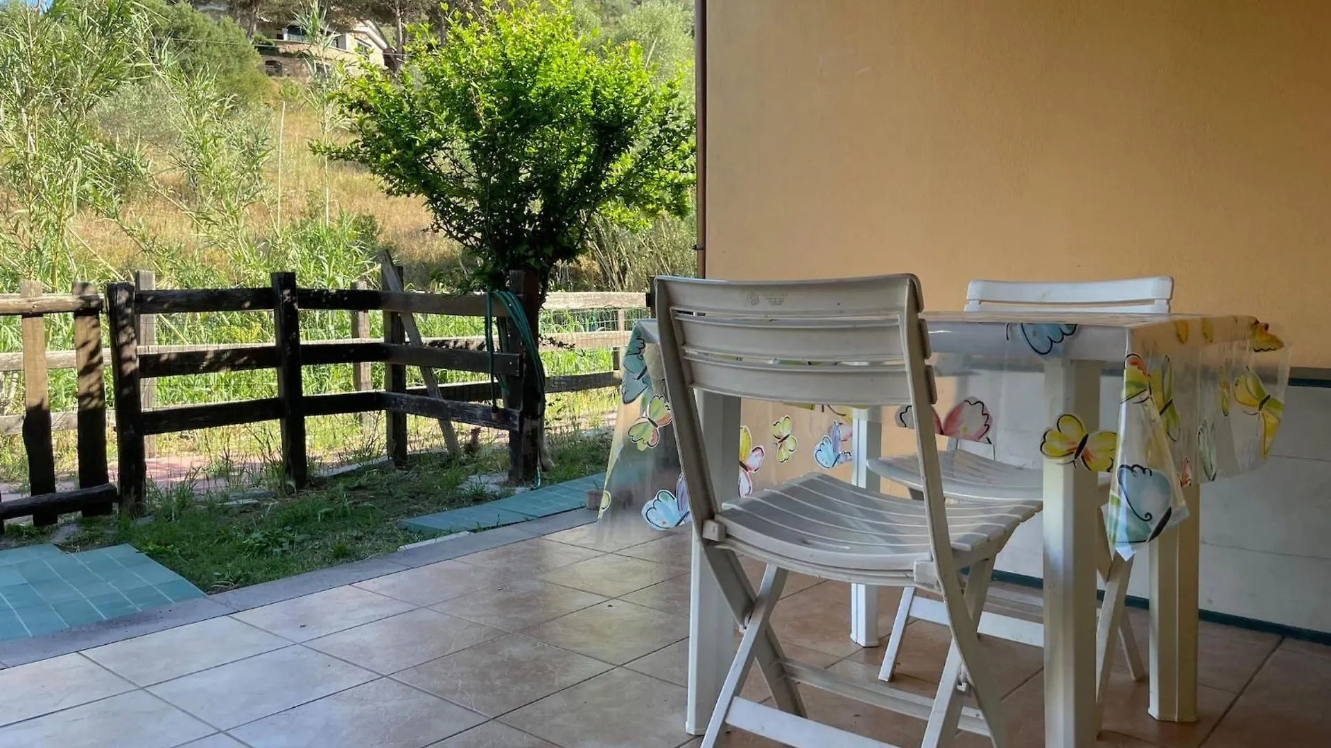 Big Home Zan01/02 - 4 Bedrooms - 16 Beds - 4 B Agrustos